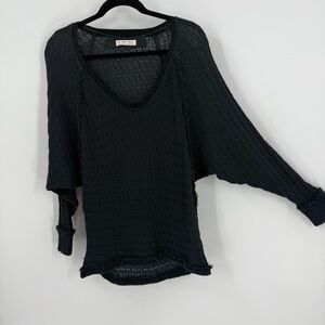 Free People we are free Thiens Hacci sweater Dolman Batwing Sleeves Loose knit S